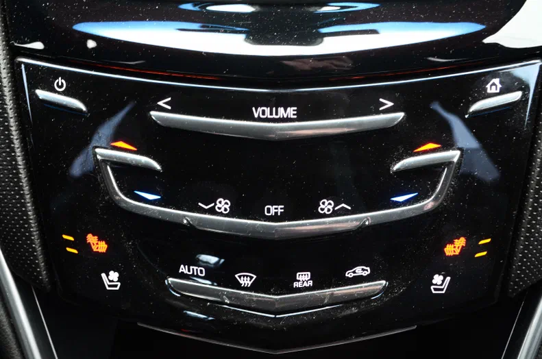 Cadillac XTS 2016 - 18