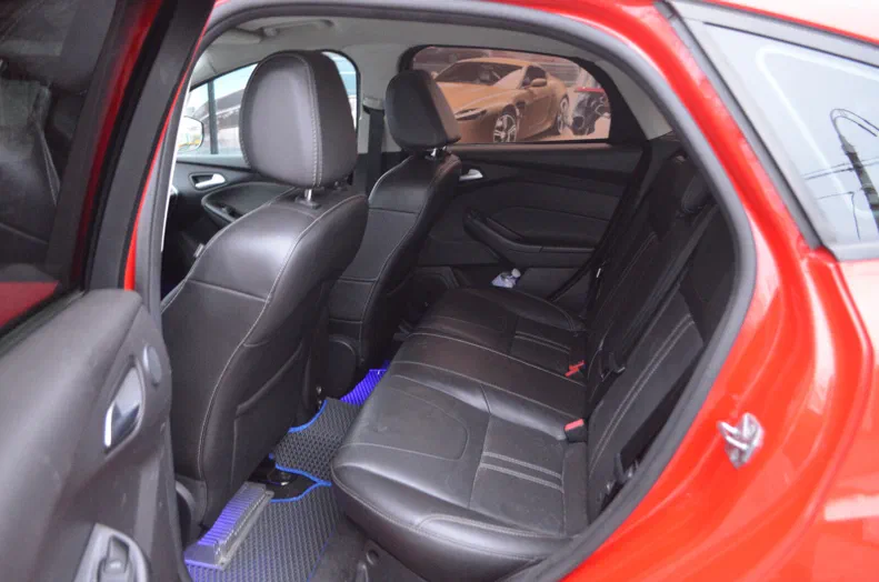 Ford Focus 2014 - 20