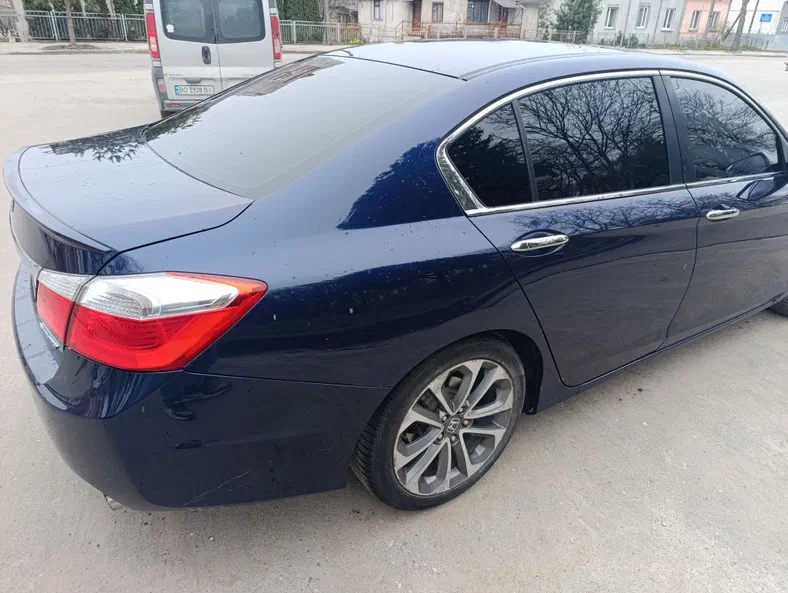 Honda Accord 2015 - 8