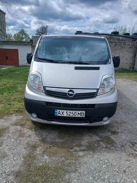 Opel Vivaro 2013 - 0