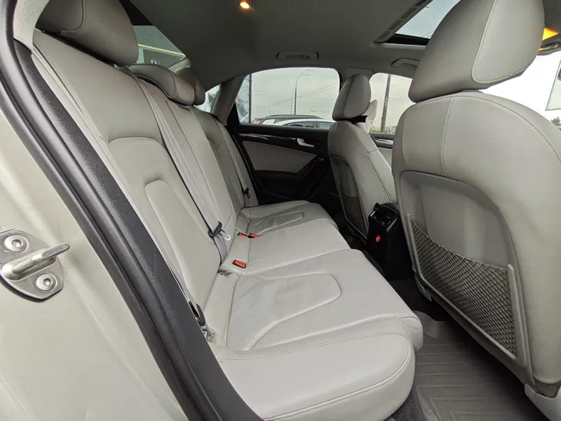 Audi A4 2015 - 17