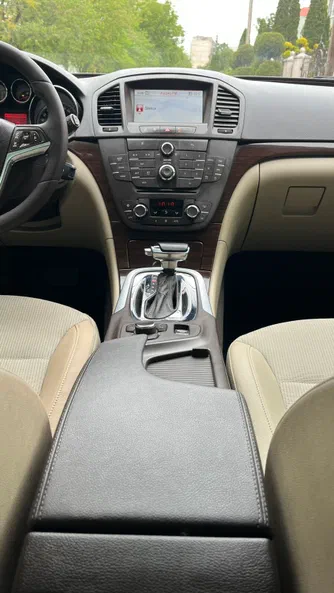 Opel Insignia 2012 - 9