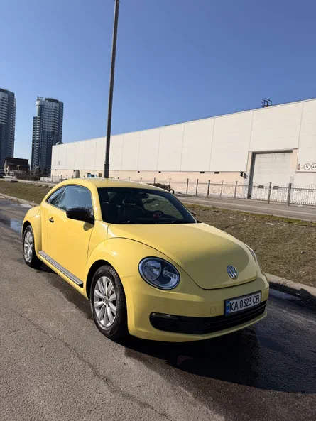 Volkswagen Beetle 2015 - 1