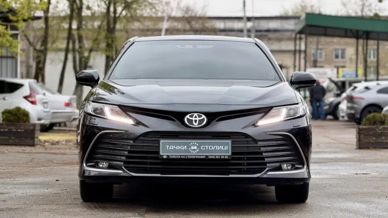 Toyota Camry 2024 - 1