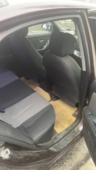Hyundai Elantra 2011 - 7
