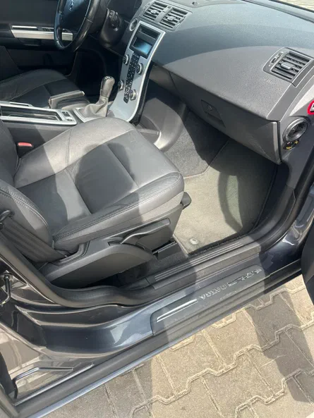 Volvo V50 2012 - 13