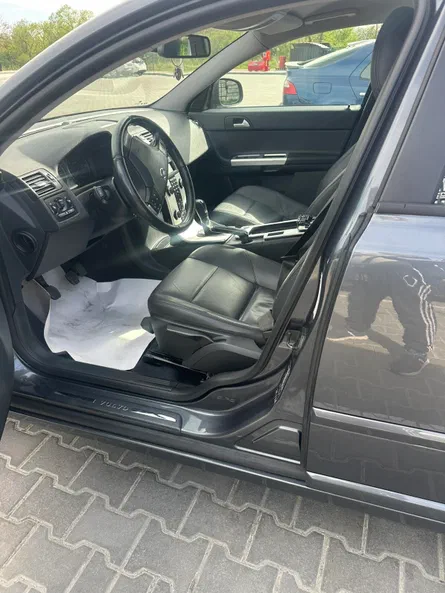 Volvo V50 2012 - 12