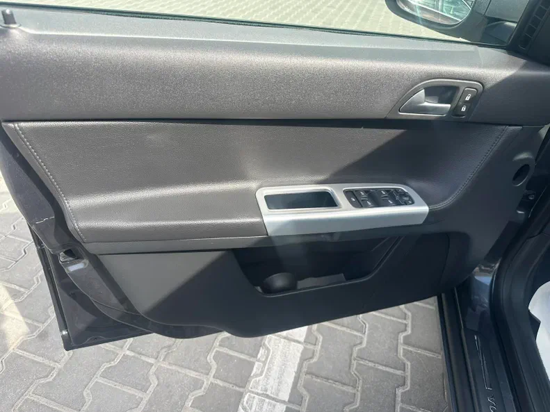 Volvo V50 2012 - 27