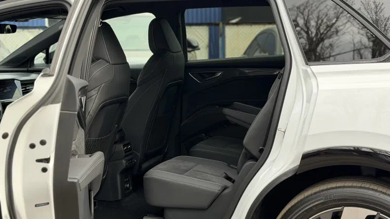 Audi Q5 e-tron 2025 - 15