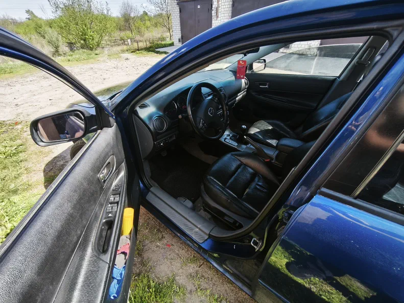 Mazda 6 2003