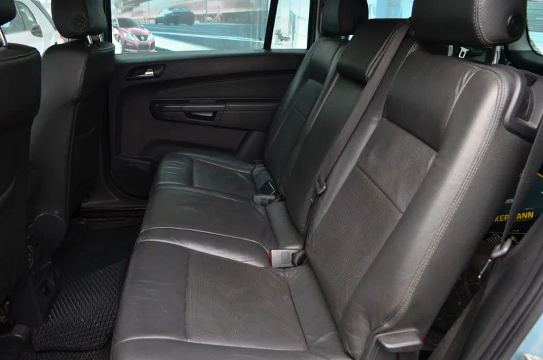Opel Zafira 2010 - 20