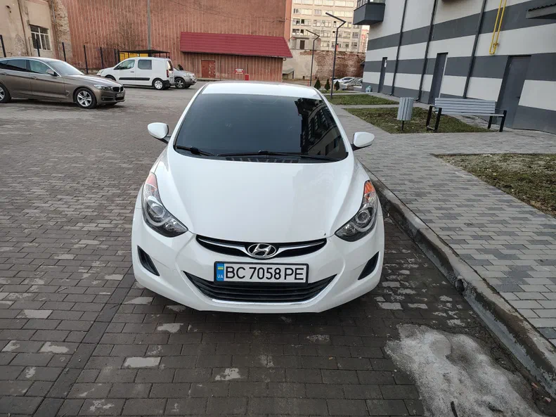 Hyundai Elantra 2013 - 3