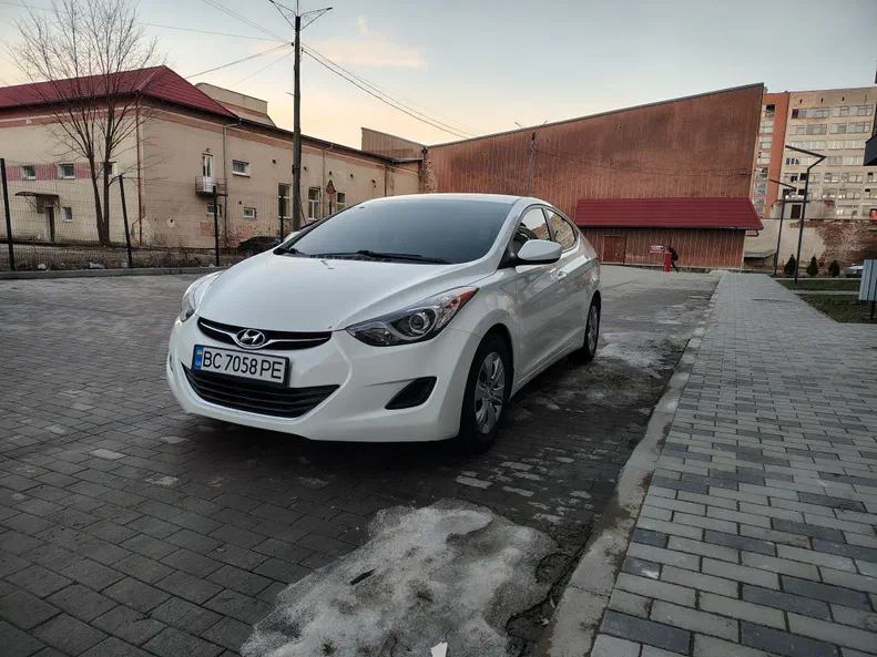 Hyundai Elantra 2013 - 8