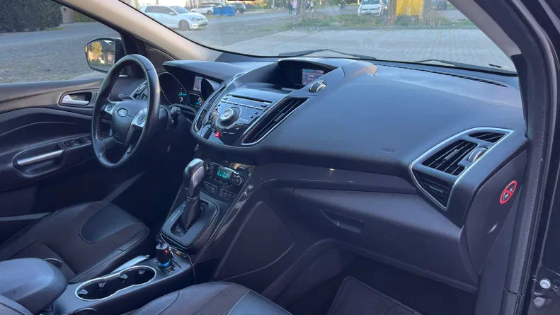 Ford Kuga 2015 - 10