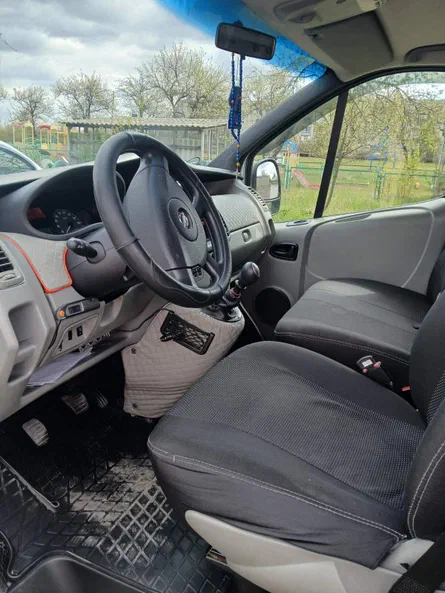 Opel Vivaro 2013 - 6