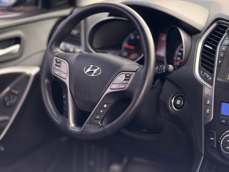 Hyundai Santa Fe 2013 - 12