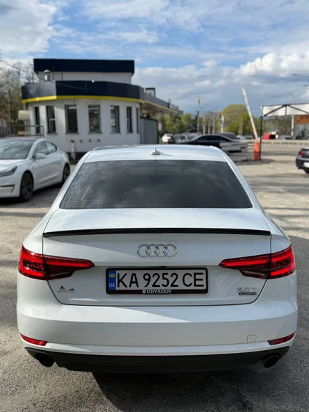 Audi A4 2016