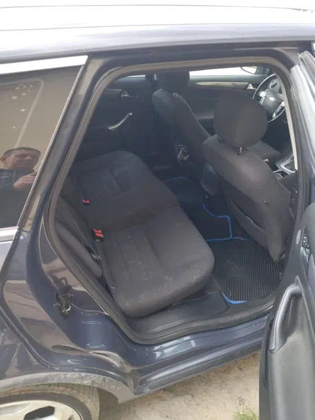Ford Mondeo 2011 - 8