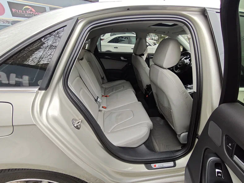 Audi A4 2015 - 19