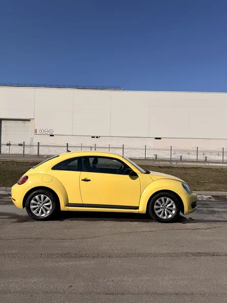 Volkswagen Beetle 2015 - 2
