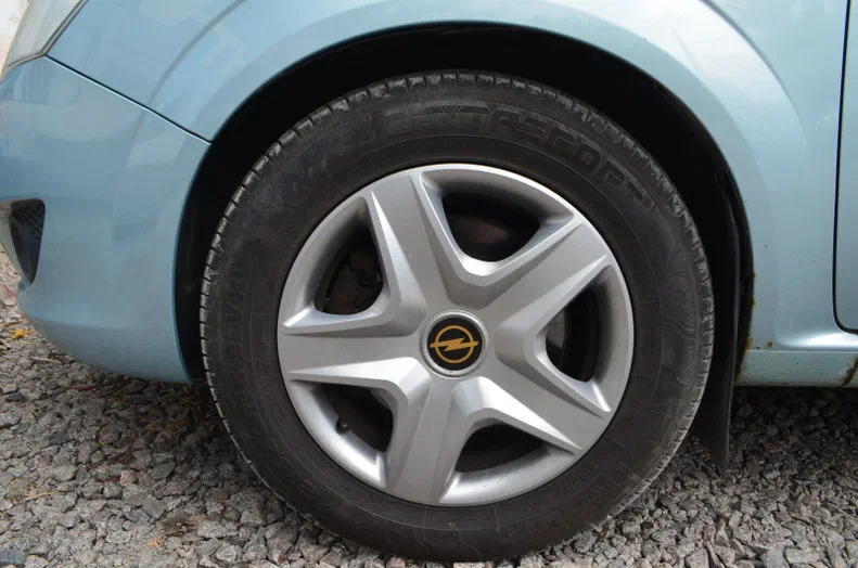 Opel Zafira 2010 - 28