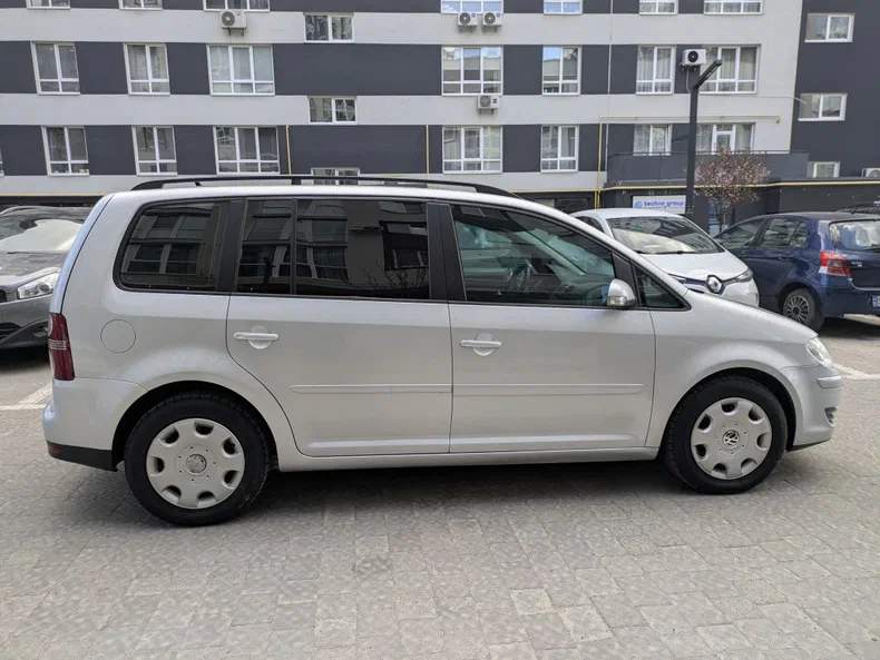Volkswagen Touran 2008 - 4