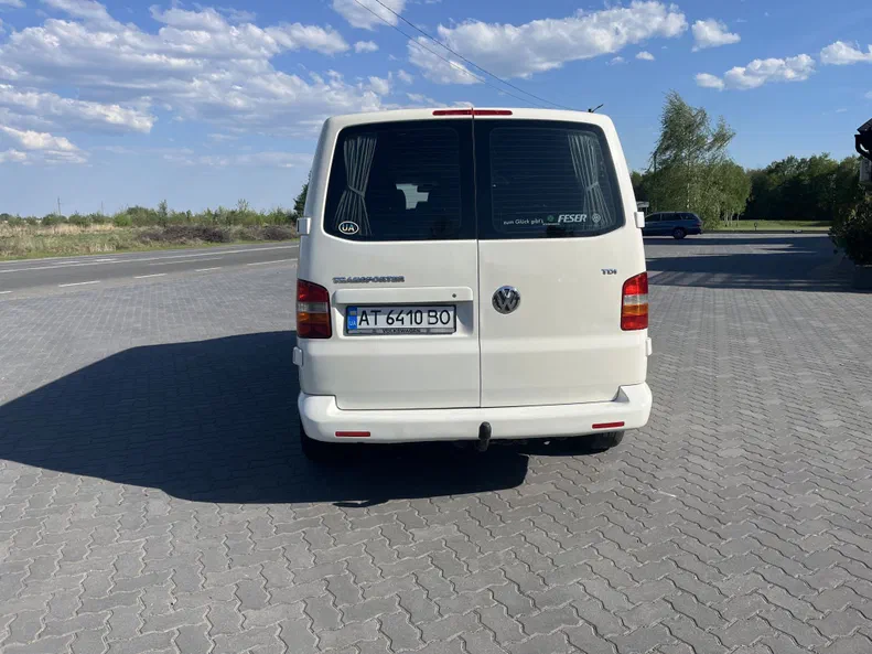 Volkswagen Transporter 2006 - 6