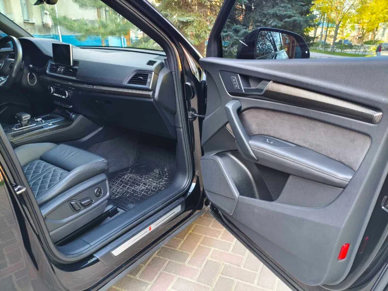 Audi SQ5 2018 - 8