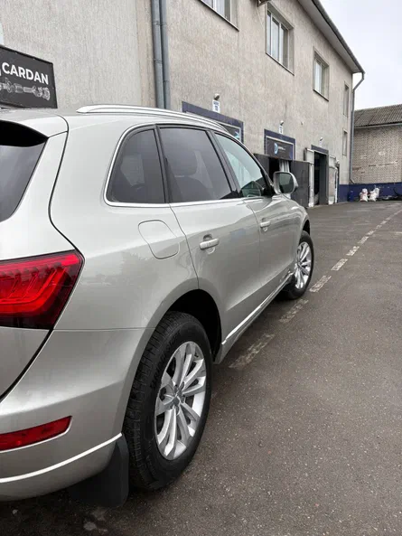 Audi Q5 2013 - 6