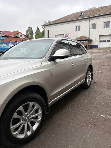 Audi Q5 2013 - 11