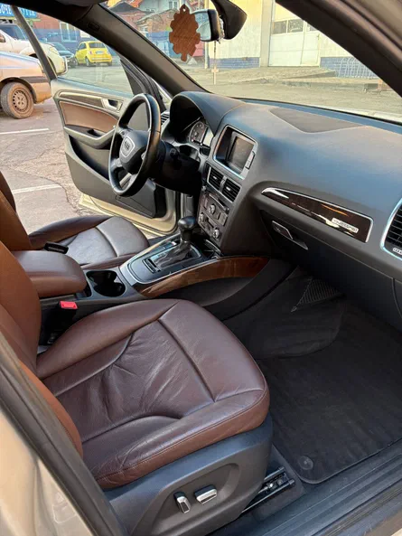 Audi Q5 2013 - 16