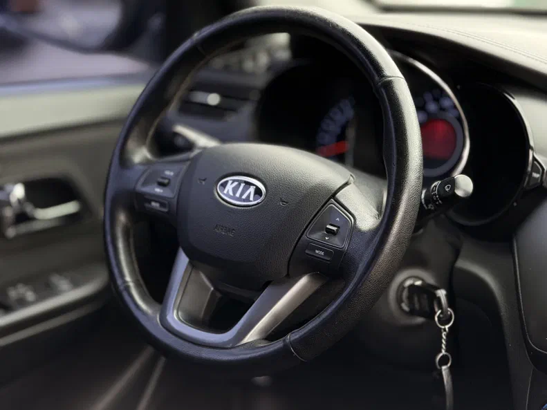 Kia Rio 2012 - 10