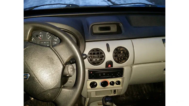 Renault Kangoo 2004 - 13