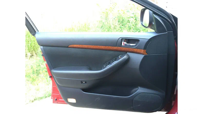 Toyota Avensis 2006 - 6