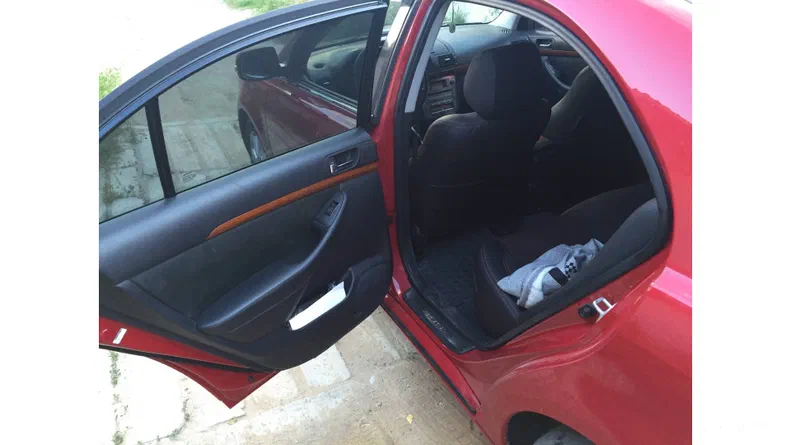 Toyota Avensis 2006 - 19