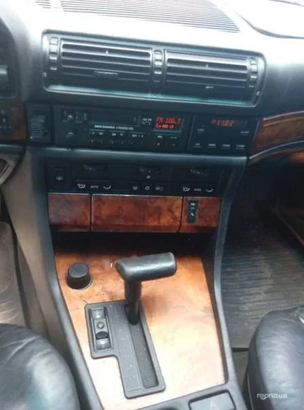 BMW 7 серія 1992 - 8