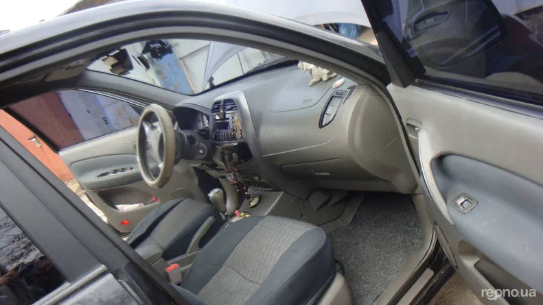 Chery Tiggo (T11) 2008 - 9