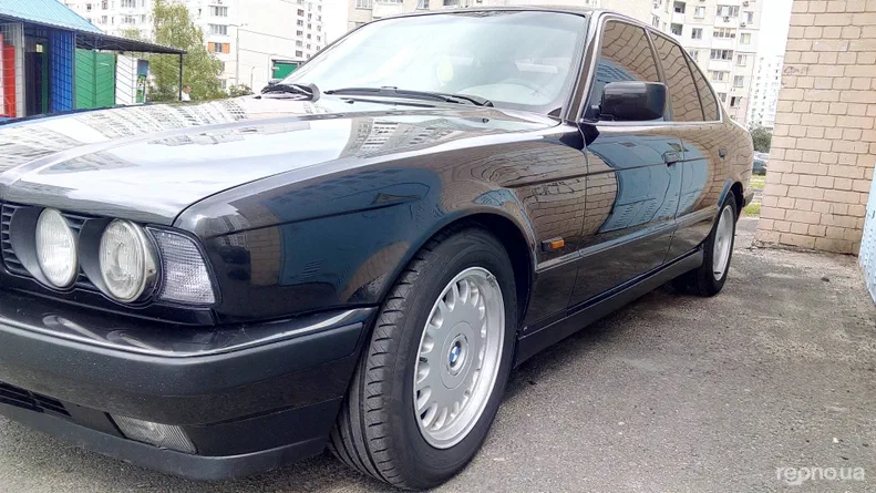 BMW 5 серія 1993 - 7