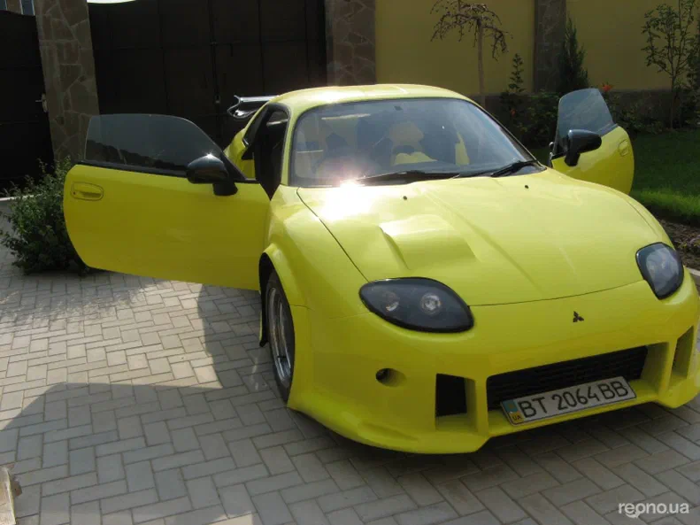 Mitsubishi FTO 1994 - 5