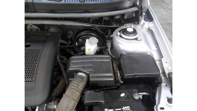 JAC J5 (Heyue) 2013 - 10