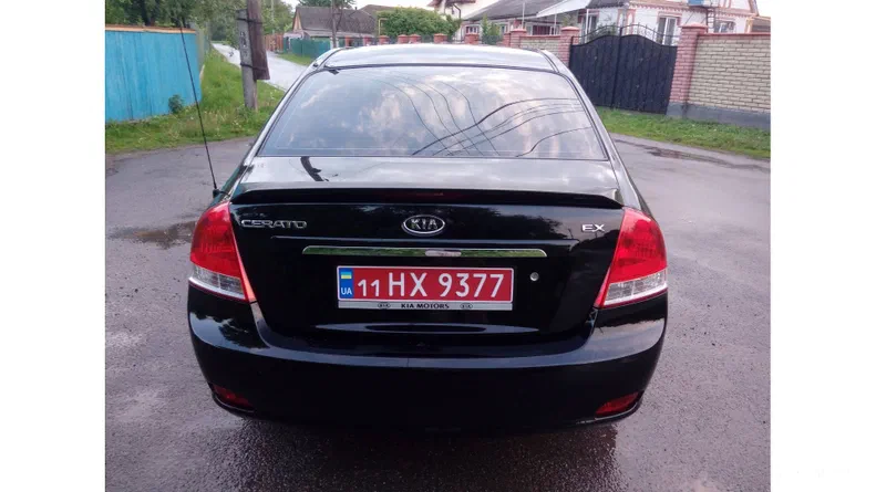 Kia Cerato 2007 - 10