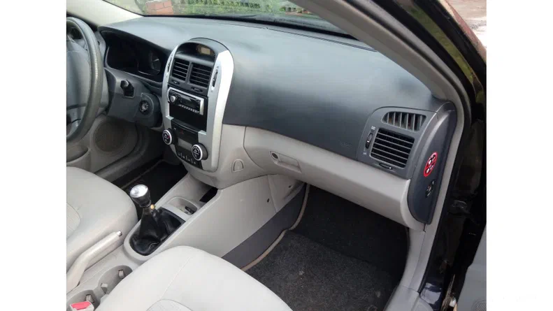 Kia Cerato 2007 - 19