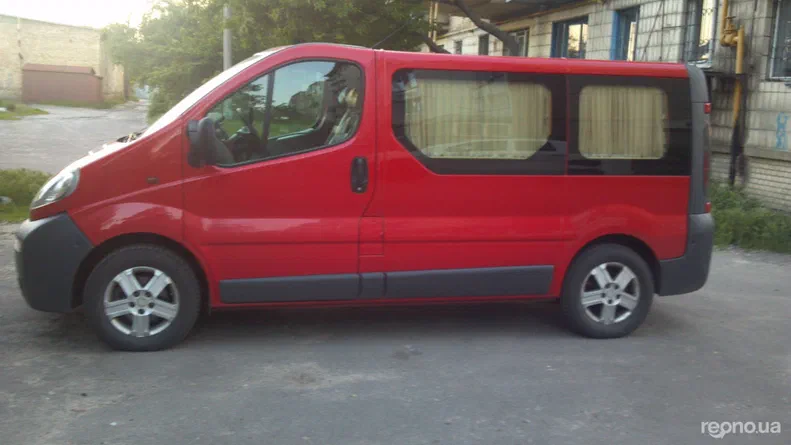 Opel Vivaro 2006