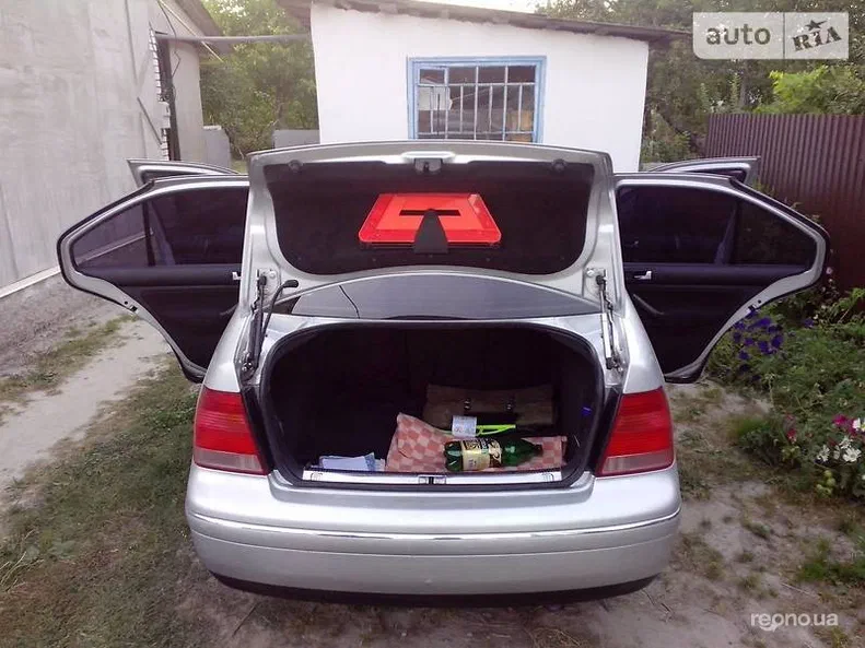 Volkswagen Bora 2003 - 12