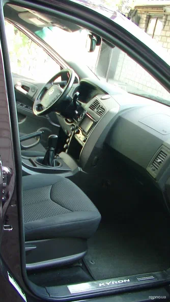 SsangYong Kyron 2010 - 6