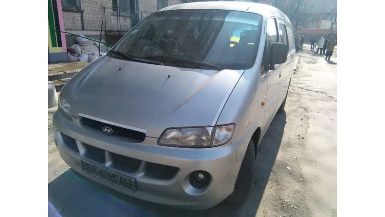 Hyundai H200 2000
