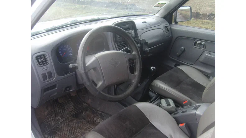 Nissan Navara (Frontier) 2001 - 12