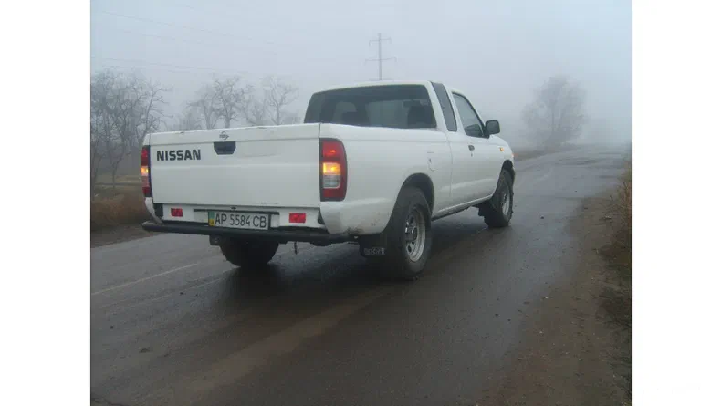 Nissan Navara (Frontier) 2001 - 22