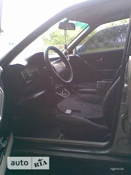 Audi 90 1989 - 9