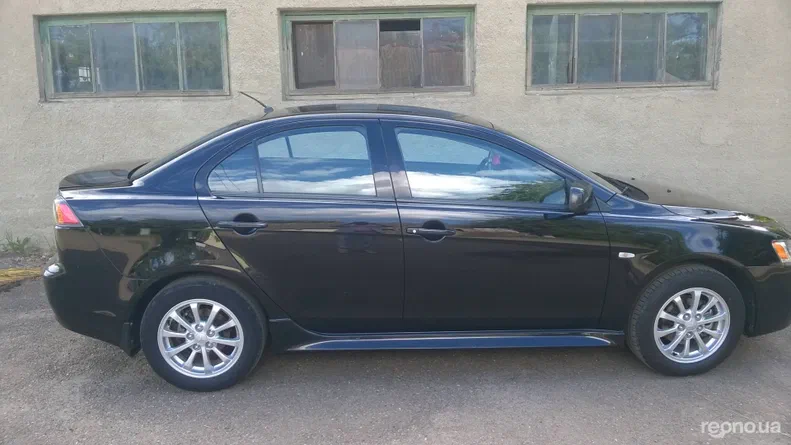 Mitsubishi Lancer 2010